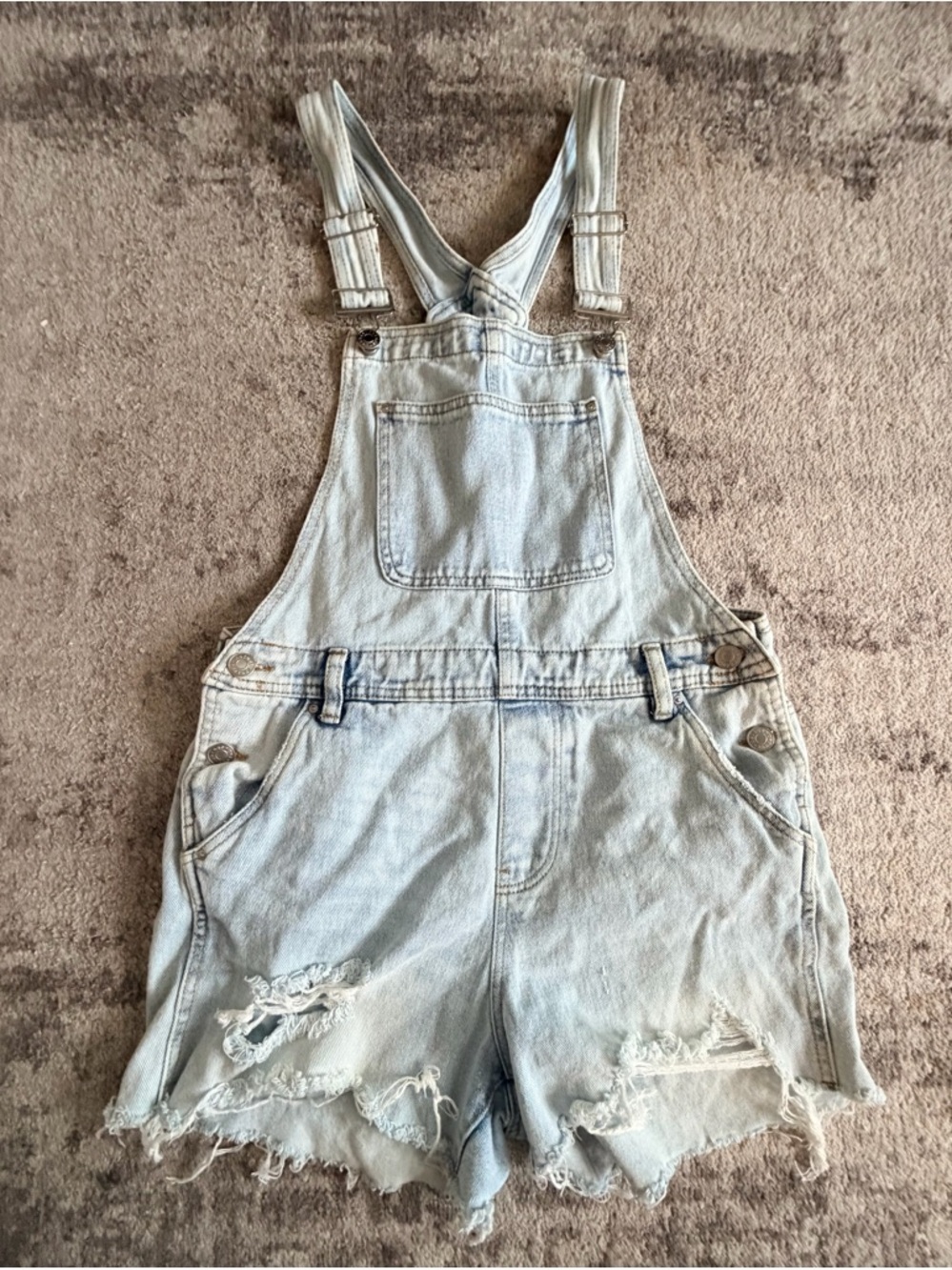 REFUGE DENIM Light Wash Distressed Denim Short Overalls SIZE LG
